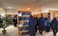 بازدید دانش آموزان دبیرستان تیزهوشان از کتابخانه دانشکده پزشکی